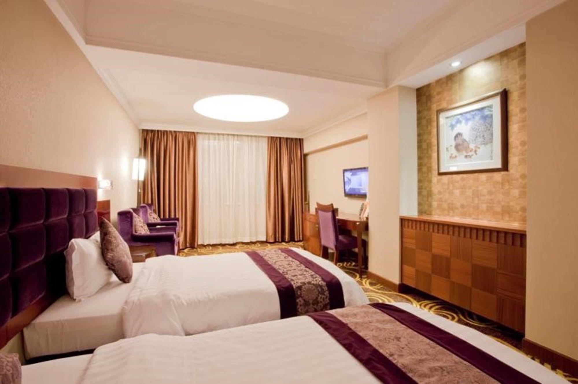 Haijun Hotel -Free Canton Fair Shuttle Bus Zewnętrze zdjęcie